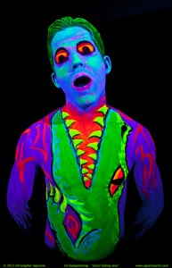 body_painting_UV_GatorEatingJose_1_120526a_agostinoarts